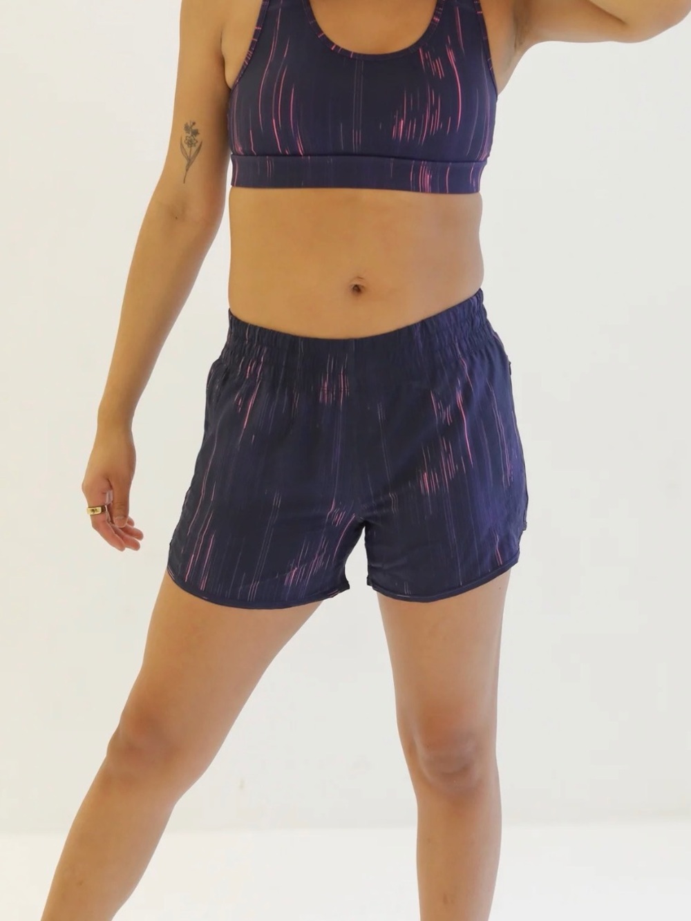 Senita Level Up Short II - Midnight Tech M NWOT